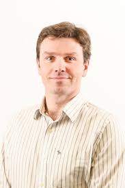 Premier robot chirurgical orthopédique en Bretagne