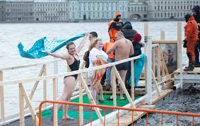 Врач и священник о крещении в 2021 году. G5pavpkkiqzrrm