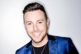 Grace Amos's Instagram, Twitter & Facebook