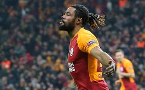 Luyindama'nın galatasaray'a maliyeti de belli oldu. Ingilizlerin Gozu Luyindama Da Tele1