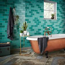 Bright white is another good color for many winters since this stark neutral works well with hair and eye color contrast. Color Guide What Colors Match With Teal Homify