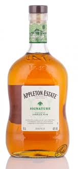 Formerly appletons estate special the new look kingston 62 celebrates independence, a symbol of jamaican heritage, and the lion branding symbolises the strength, courage and pride of the jamaican people. Appleton Estate Signature Blend Jamaica Rum 40 Vol 0 70l Weisshaus Shop