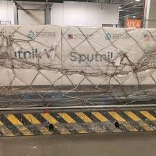 El laboratorio richmond participó del proceso de envasado del suero, y las primeras dosis ya fueron enviadas a moscú con el objetivo de obtener la aprobación rusa para iniciar la producción. El Vuelo De Aerolineas Argentina Llego A Rusia La Foto Del Cargamento De Vacunas Que Traera