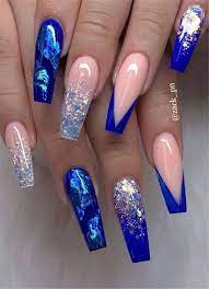 Blue and white colors on the nails are one of the most popular and one of the most fitting designs there are. 40 Gorgeous Dark Blue Coffin Nail Designs You Must Try This Winter Page 16 Of 40 Cute Hostess For Mode Blue Nail Designs Blue Acrylic Nails Dark Blue Nails