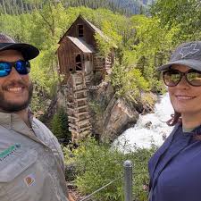 Went to Colorado for a few days and caught up with some of my favorite  people! Where are y'all headed this summer? The weather was blissful and  the scenery was perfection. It