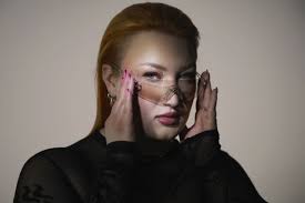 Interview: Grace Dahl female techno DJ's set