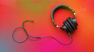 Fisierele nu ne apartin si nu sunt gazduite de noi, daca ai gasit fisierul tau pe acest site, poti oricand trimite un. Cinci Site Uri EsenÈ›iale De Unde PoÈ›i DescÄƒrca MuzicÄƒ Gratuit