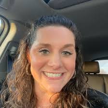 Fran Schneider's Instagram, Twitter & Facebook