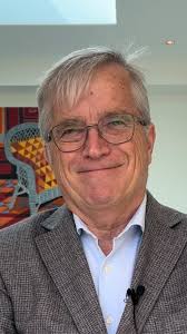 #RhodesScholar and Constitutional Lawyer, Ron Stevenson shares why he  jumped at the chance to join the Oxford Next Horizons programme, which is a  six-month experience for mid to late career ...