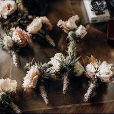 Ein paar gedanken zu warum hochzeitsblumen geld kosten. Was Kostet Eine Hochzeit Iv Brautstrauss Und Floristik
