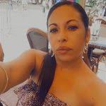 Julie Ragle's Instagram, Twitter & Facebook