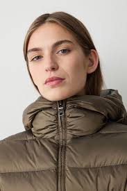 Piumino lungo con cappuccio fisso donna Marrone Colmar