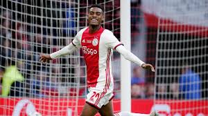 Gravenberch is a center midfielder from holland playing for ajax. Manchester United Face Competition For Ryan Gravenberch Transfer From Ajax Paper Round Eurosport
