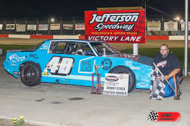 STEPHEN SCHEEL GRABS FEATURE WIN