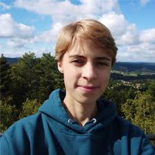 heureux de présenter un poster scientifique qui porte sur une partie de ma… 