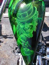 Chopper Ili Moto Bez Plastmassy Custom Paint Motorcycle Motorcycle Paint Jobs Motorcycle Painting
