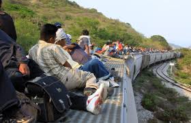 Resultado de imagen para imagenes de emigracion