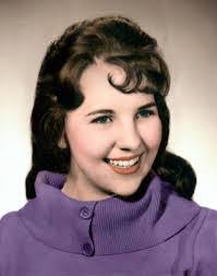 Genevieve Bowers's Instagram, Twitter & Facebook