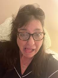 Tina Burdick's Instagram, Twitter & Facebook