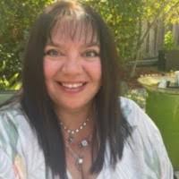 20+ "Roxanne Dos Santos" profiles