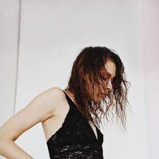 No need to register, buy now! 9 Best Hairstyles For Wet Hair Of 2021 How To Style Damp Hair
