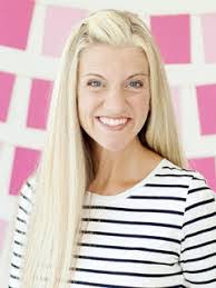 Dana Willard's Instagram, Twitter & Facebook