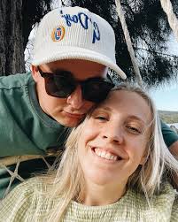 Zoe Cameron (@zoejcameron) • Instagram photos and videos