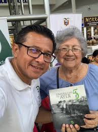 Asesora de primera línea en la memoria histórica, ex Reina de Esmeraldas  1957, actual presidenta del Club Social Cultural Esmeraldas, una persona  excepcional #JennyOrtegaStefanuto.