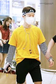 Moment Movement Do Not Edit Baby Lion Looks Like He Just Walked Out Of Nct S Dressing Room Korean Fashion Men Fashion Winner Kpop