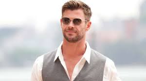 A very pure and amazingly beautiful, indian flute music, featuring raag ahir bhairav. Chris Hemsworth Was Looking Forward To Be Back In India Asks Indian Fans To Be Safe Celebrities News India Tv