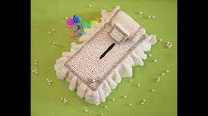 كروشية جراب علبة مناديل على شكل سرير projects to try projects clutch