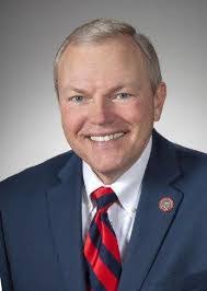 Brian Dearth's Instagram, Twitter & Facebook