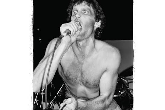 Hiii Magazine | Punk: too tough to kill.