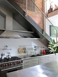 Cuisine sous escalier de dkosi | homify. Amenager Une Cuisine Sous Escalier 20 Idees Etonanntes A Copier