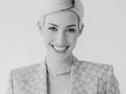 Kasey Johansen's Instagram, Twitter & Facebook