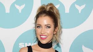 See more ideas about kaitlyn bristowe, kaitlyn, shawn booth. Us Bachelorette So Sehr Hat Die Show Hannah Brown Verandert Promiflash De