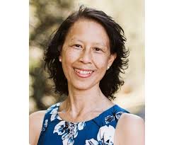 Lisa Yip's Instagram, Twitter & Facebook