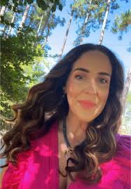 Springtime Blooms: Planting Agapanthus for Your Garden