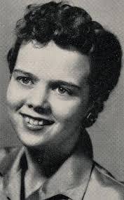 Claudia Comer's Instagram, Twitter & Facebook