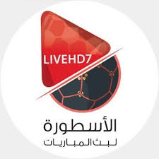 ولد بيليه في تريس كاراكوس في ميناس غرياس في البرازيل، لأب كان يلعب في نادي فلومينيزي وهو دوندينهو وأمه اسمها سيلستي، وقد سمي تيمنا بالعالم الأمريكي توماس أديسون، ويسمى في عائلته باسم ديكو، ولم يحصل على. Ø§Ù„Ø£Ø³Ø·ÙˆØ±Ø© Ù„Ø¨Ø« Ø§Ù„Ù…Ø¨Ø§Ø±ÙŠØ§Øª Livehd7 O Twitter