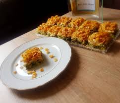 4 Videos Das Original Foto Von Der Konditorei In Libanon Ist Ganz Hinten Im Anhang Baklava Cornflakes Follower Wish Day Baklava Food Vegetables