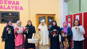 Kesetaraan kualitas pada semua lembaga pendidikan baik negeri maupun swasta diatur oleh nzqa, bagian dari kementerian. Consulate General Of Malaysia Melbourne à¤ª à¤¸ à¤Ÿà¤¹à¤° Facebook
