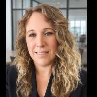 400+ profilů „Paskett“