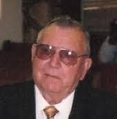 Lee Sikes's Instagram, Twitter & Facebook