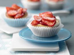 Quark Muffins Rezept Fruhling Kuchen Leichte Kuchen Fruhlingskuchen