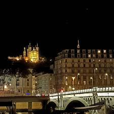 Encore Une Belle Soiree A Lyon Lyon Lyon Only Lyonmylove Lyon Photos Monlyon Rhone Wonderful Europe Wms Europe Bns Instagram Big Ben Landmarks