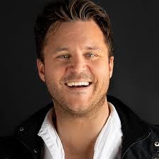 Christian Stern's Instagram, Twitter & Facebook