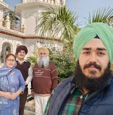 Merry Christmas from the Chaplin office! This Christmas marks 40 years  since the death of Charlie Chaplin. He passed away in his sleep, surrounded  by his loved ones at his Swiss home,