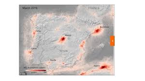 Pencemaran udara adalah kehadiran satu atau lebih substansi fisik, kimia, atau biologi di atmosfer dalam jumlah yang dapat membahayakan kesehatan manusia, hewan, dan tumbuhan, mengganggu estetika dan kenyamanan, atau merusak properti. Penampakan Polusi Udara Sesudah Dan Sebelum Wabah Virus Corona Di Eropa