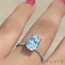 With This Spectacular Classic Oval Engagement Ring Love Is Definitely In The Air Sylvi Discount Wedding Rings Dream Engagement Rings Wedding Rings Vintage
